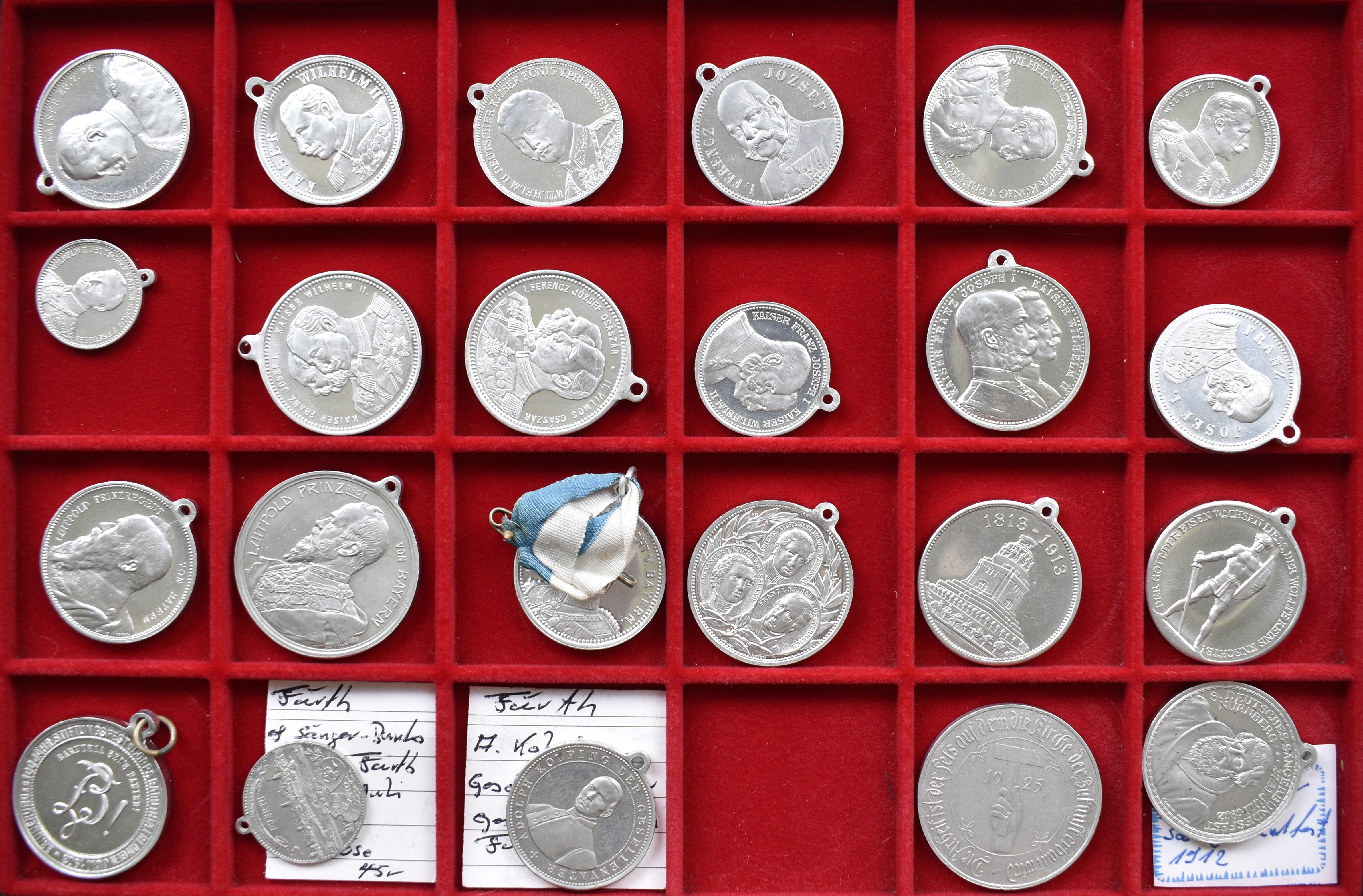 Lot 13635 - Medaillen | Münzen - Auktionshaus Christoph Gärtner GmbH & Co. KG 53rd AUCTION - Day 6 Coins/Banknotes Lot 13635 - Medaillen | Münzen - Auktionshaus Christoph Gärtner GmbH & Co. KG 53rd AUCTION - Day 6 Coins/Banknotes