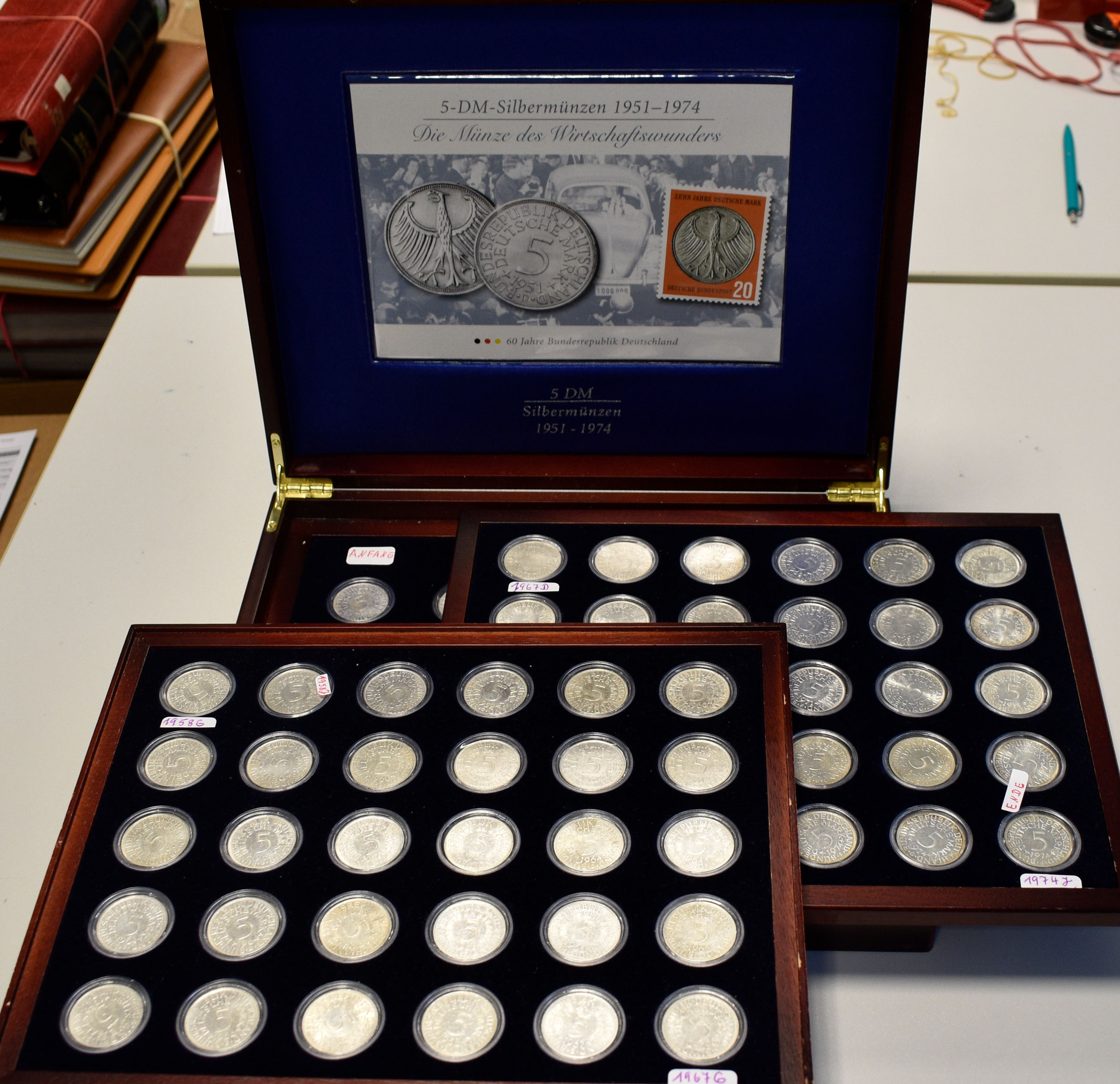 Lot 01324 - Bundesrepublik Deutschland 1948-2001 | Münzen - Auktionshaus Christoph Gärtner GmbH & Co. KG 57th AUCTION - Day 1 Lot 01324 - Bundesrepublik Deutschland 1948-2001 | Münzen - Auktionshaus Christoph Gärtner GmbH & Co. KG 57th AUCTION - Day 1