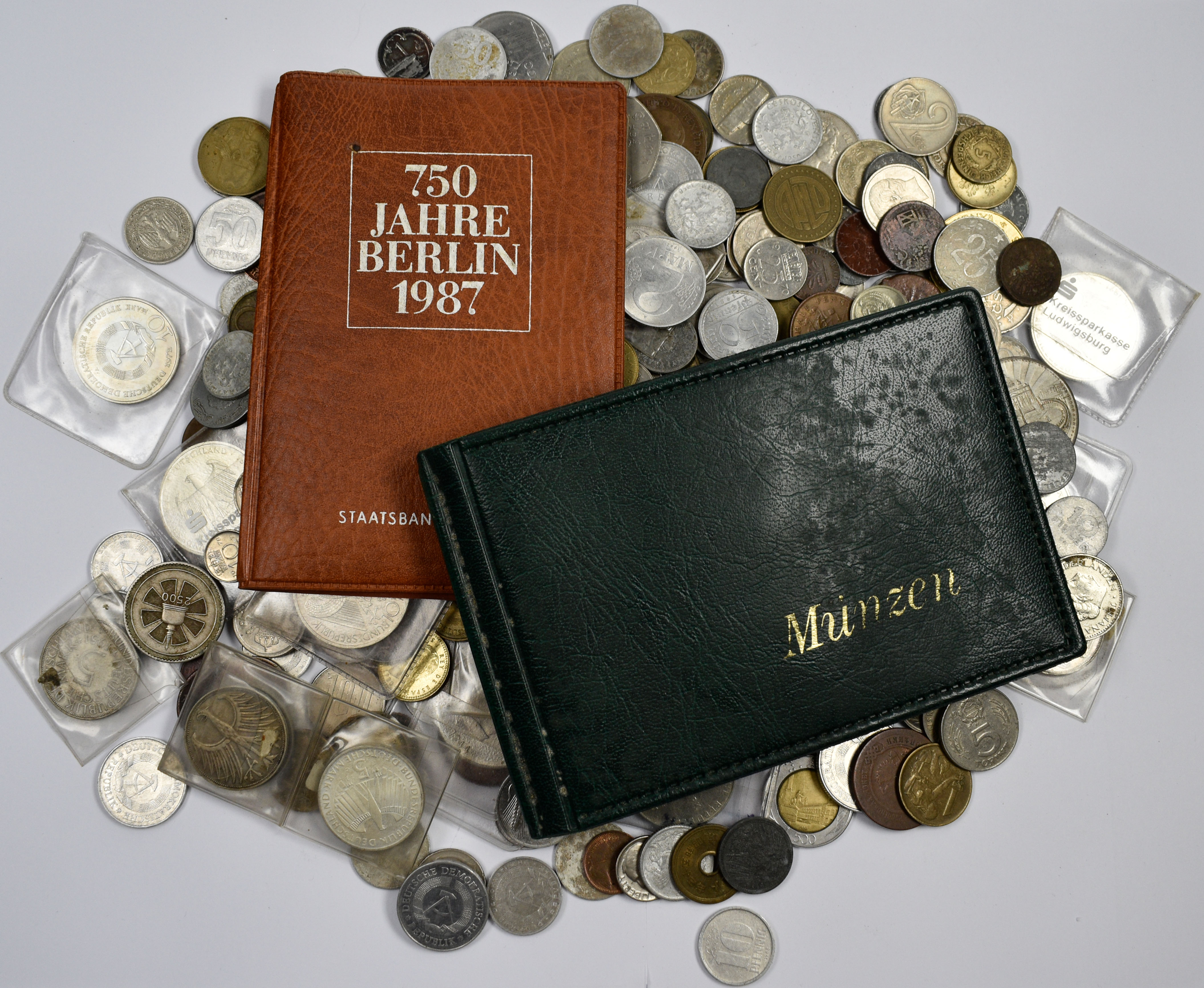Lot 00612 - Alle Welt | Münzen - Auktionshaus Christoph Gärtner GmbH & Co. KG 57th AUCTION - Day 1 Lot 00612 - Alle Welt | Münzen - Auktionshaus Christoph Gärtner GmbH & Co. KG 57th AUCTION - Day 1